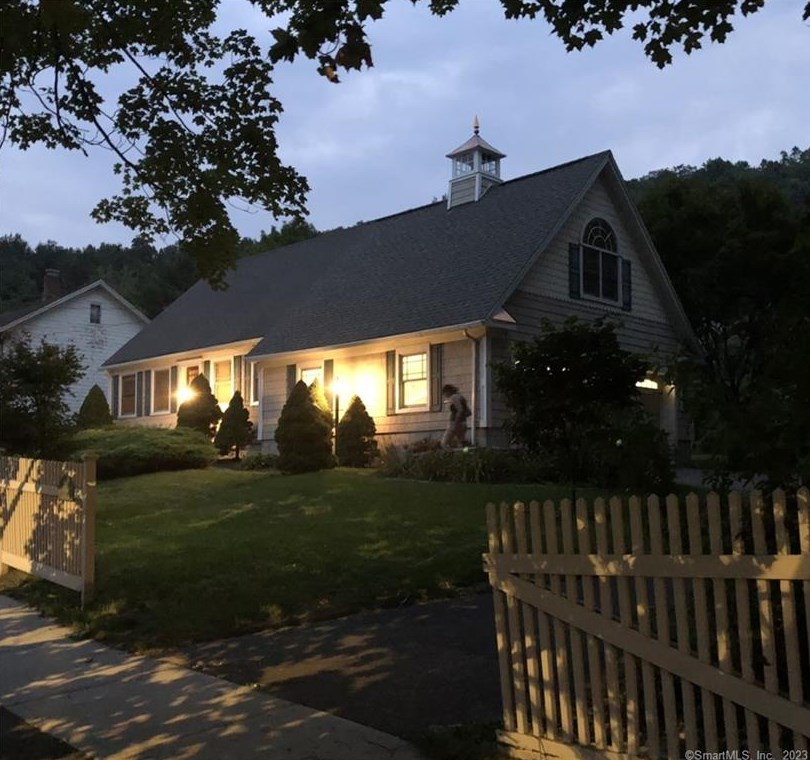 84 Maple, Bethel, CT 06801