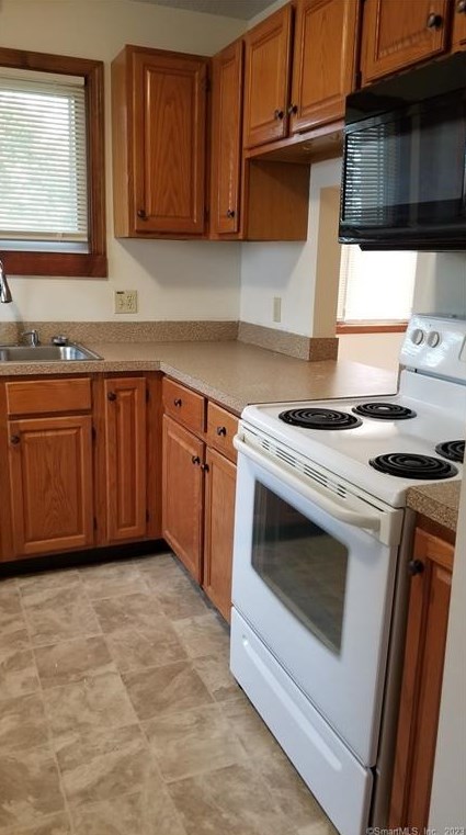 158 Paddock Ave #201, Meriden, CT 06450
