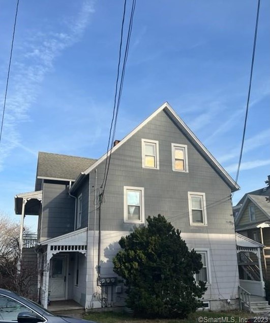 105 Oak Ave, Huntington, CT 06484
