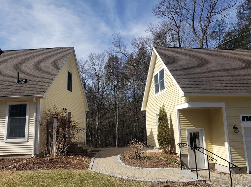 122 Riverton, Riverton, CT 06065