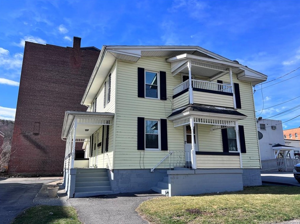 20 Center St #2, Winsted, CT 06098