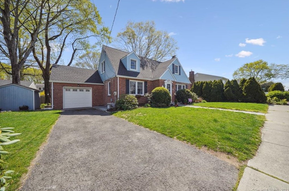 26 Parkhill Ave, Norwalk, CT 06851