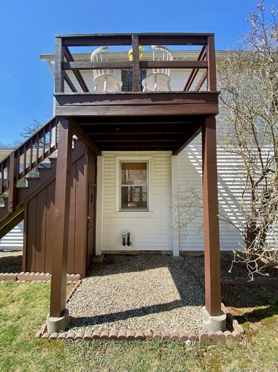 164 Packer Rd, Mystic CT  06355-1100 exterior