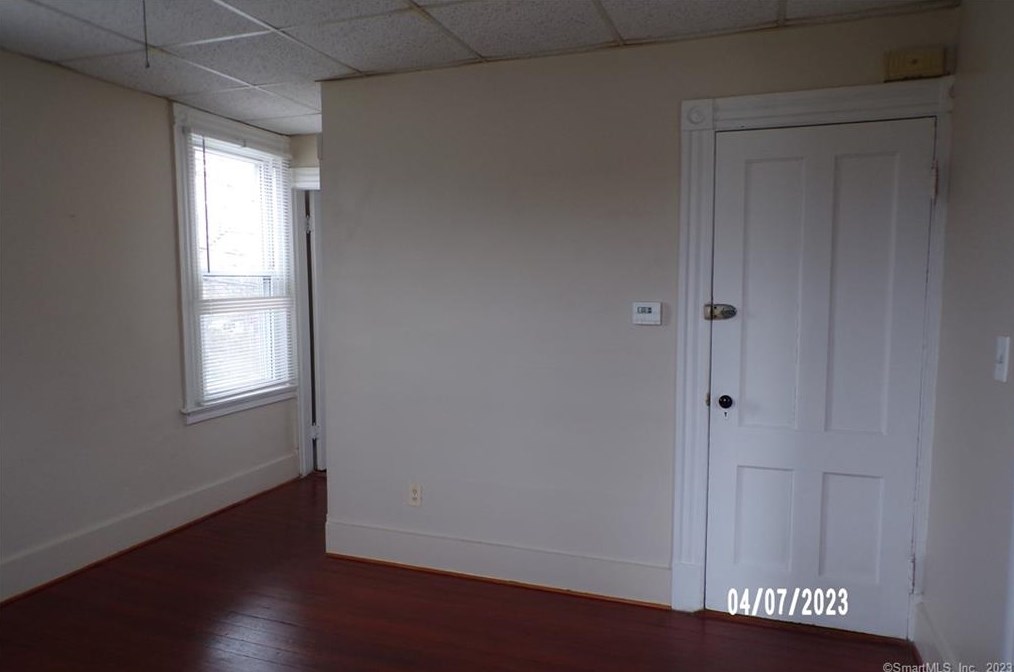 11 Rose St #2nd Flr., Branford, CT 06405