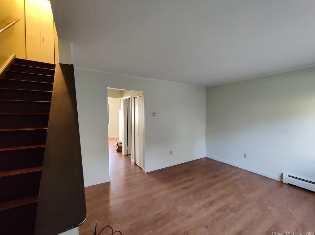 218 Oakville Ave #a, Waterbury, CT