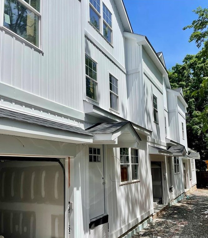 315 Humphrey St #a, New Haven, CT 06511