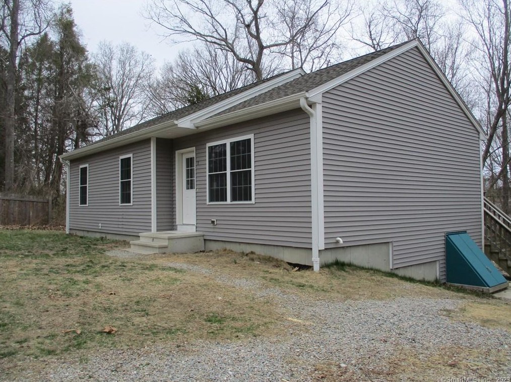 7 Killeen, Uncasville, CT 06382