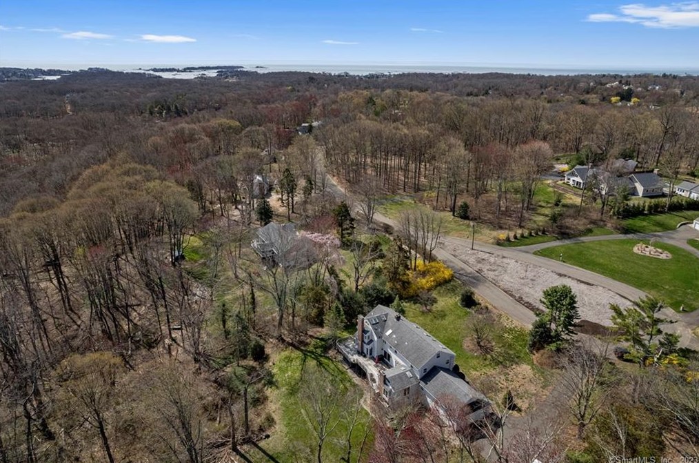 37 Whiting Farm Rd, Branford, CT 06405