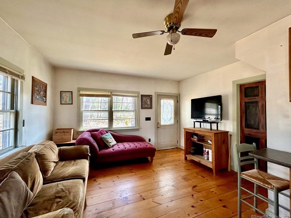 7 Sandstrom Rd, Washington Depot, CT 06777