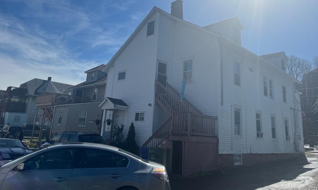 68 Woodward Ave, Norwalk, CT 06854
