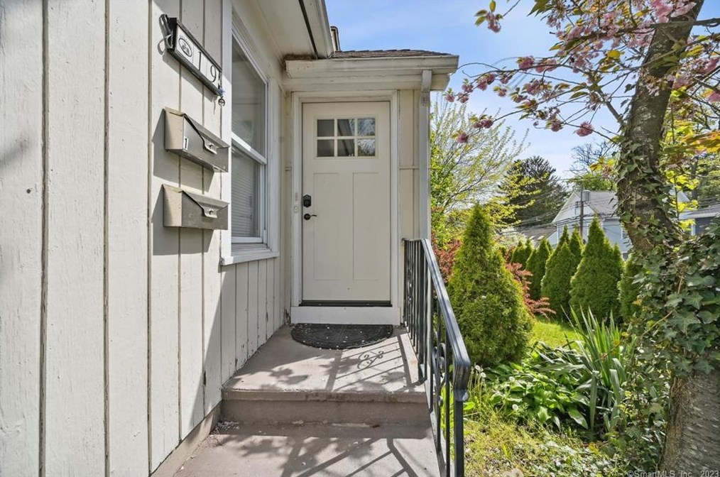 19 Emerson St #2, Norwalk, CT 06855