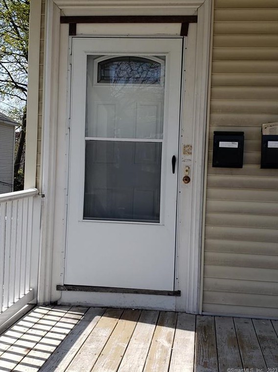 12 Cedar St #1, New Britain, CT 06052