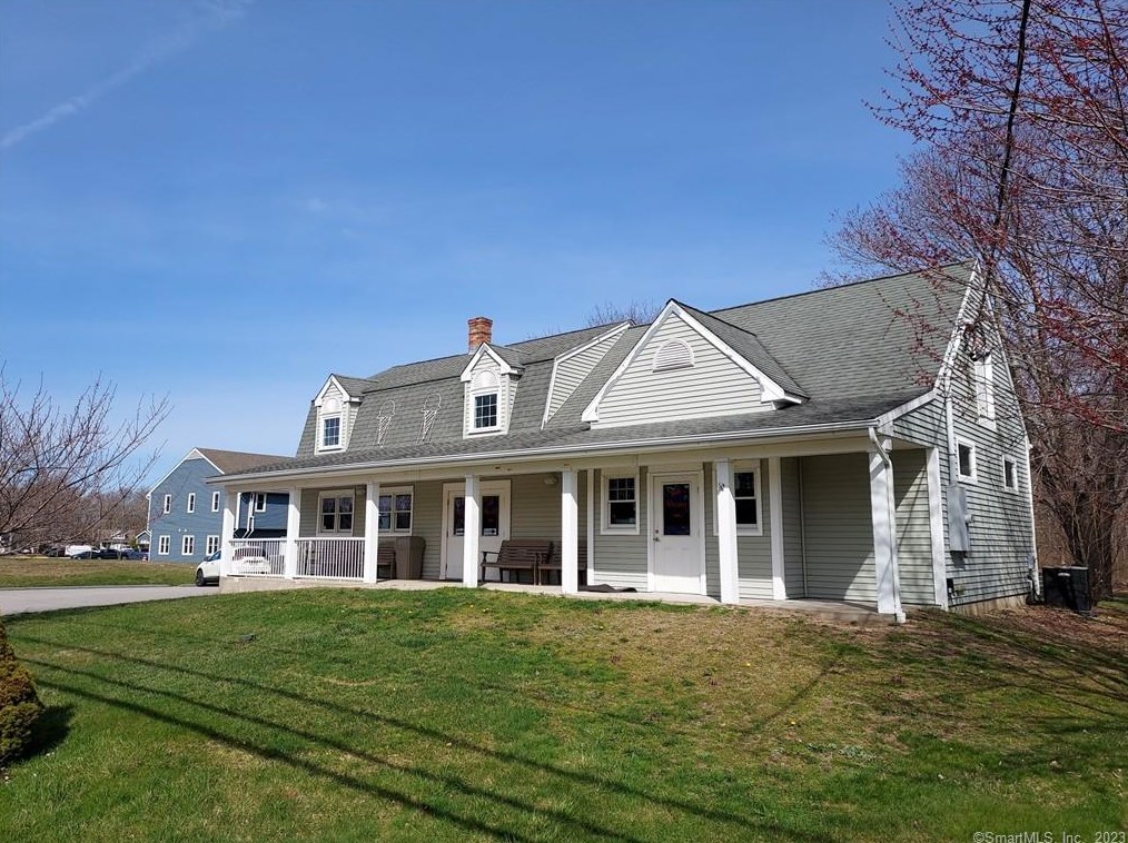 65 Main St #apt 2, Hebron, CT 06248