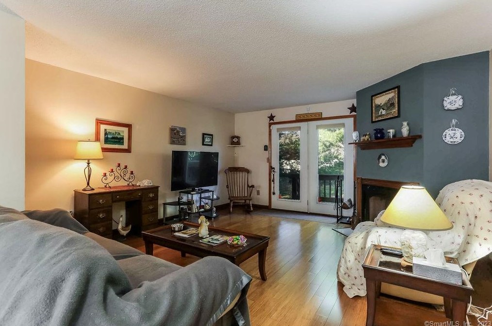 158 Paddock #304, Meriden, CT 06450