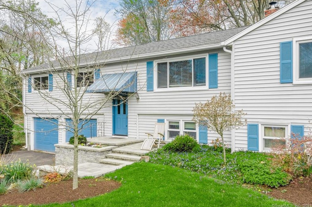 107 Tracy Dr, Vernon, CT 06066