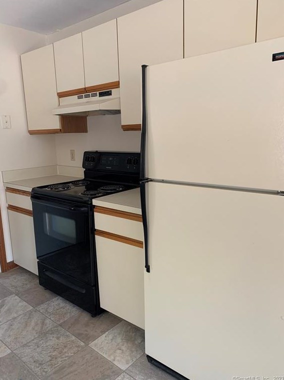 53 Meadow St #2, Union City, CT 06770
