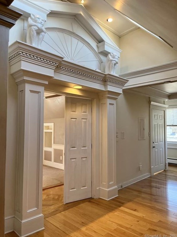 1751 Dixwell Ave #3rd Fl, New Haven, CT 06514