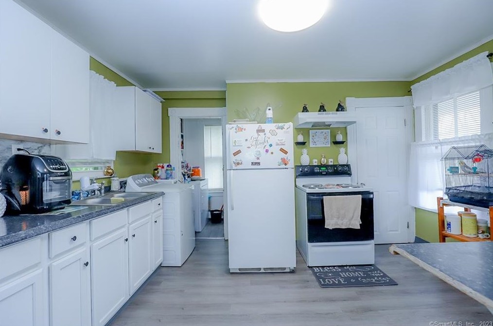 35 Maud St, Torrington, CT 06790