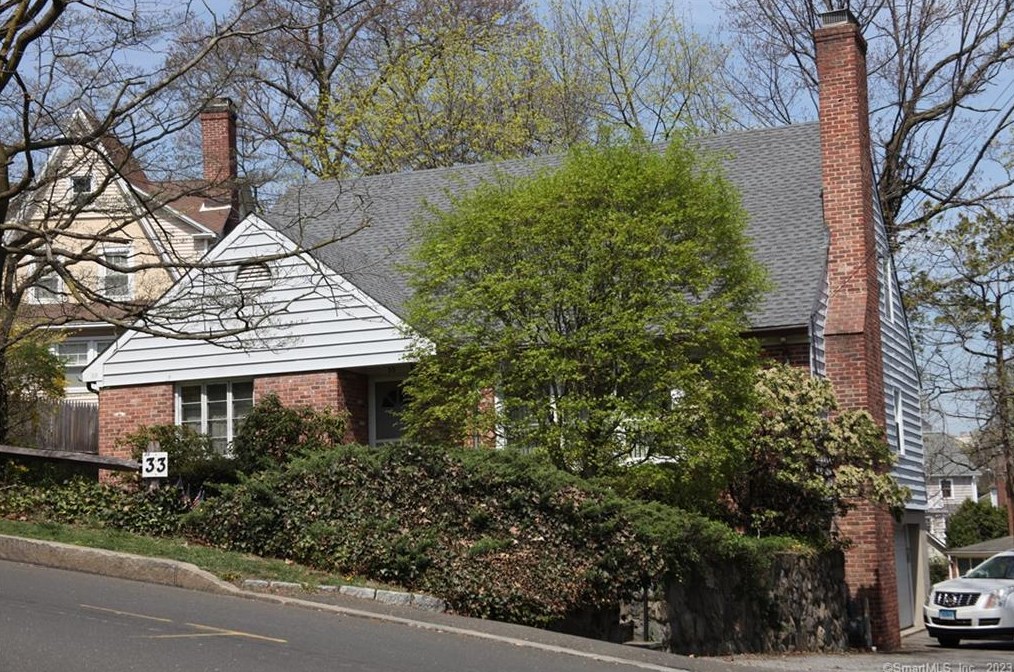 33 Sound View Dr, Greenwich, CT 06830