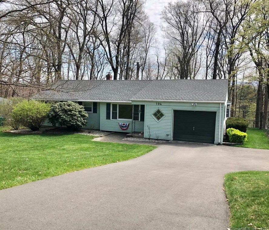 194 Dogwood Ln, Wapping, CT 06074