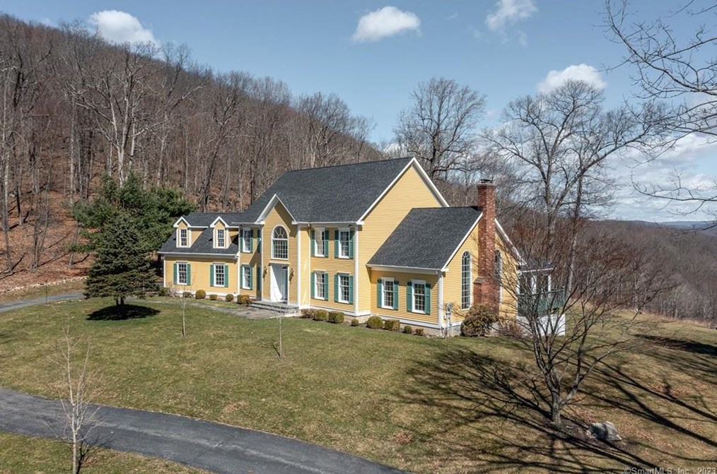 11 Partridge Trl, Sherman, CT 06784