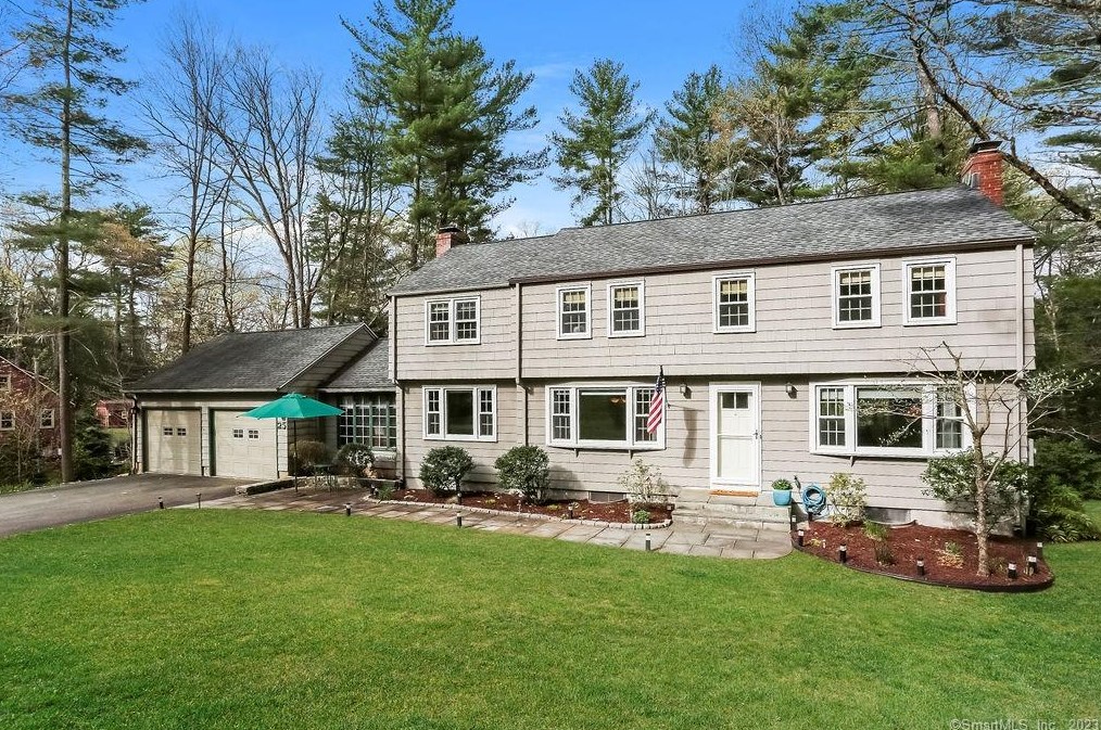 25 August Rd, Simsbury, CT 06070
