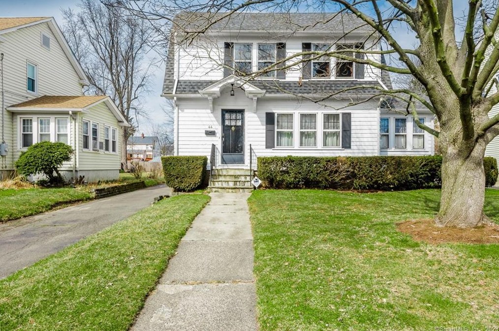 44 Seymour Ave, Hartford, CT 06119-2328