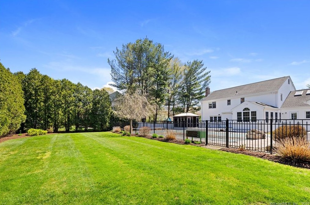 31 Beechwood, Wapping, CT 06074