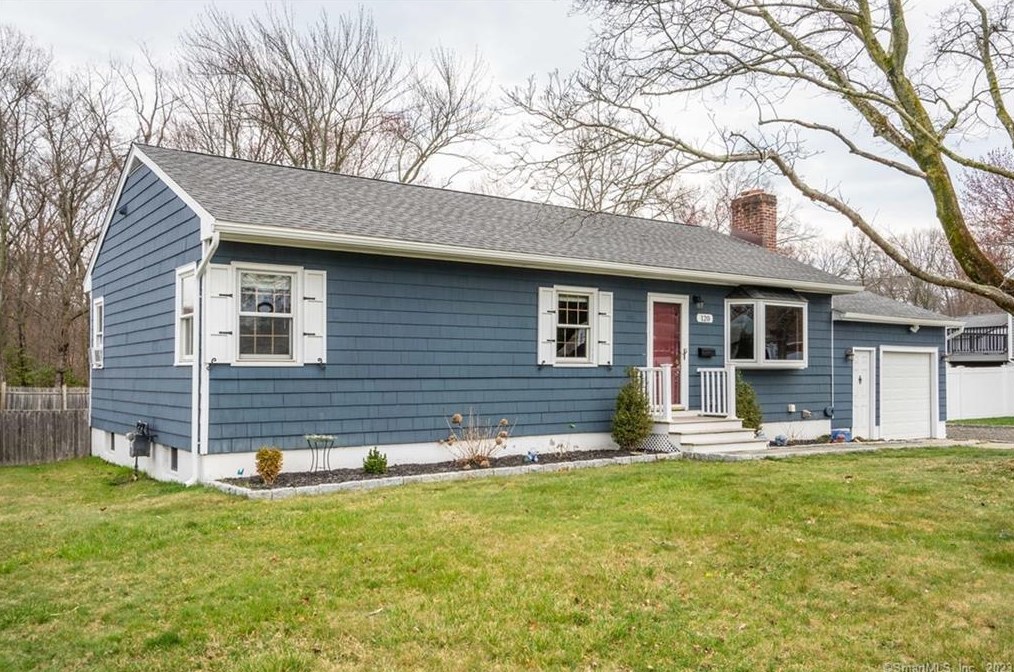 120 Pond Point Ave, Milford, CT 06460