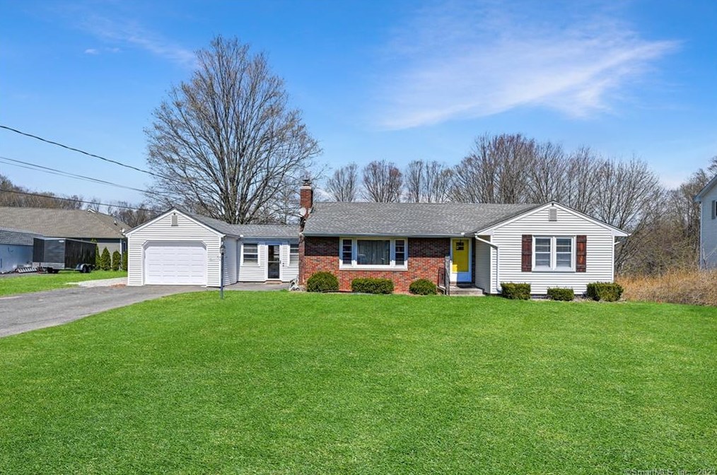 71 Hobart St, Southington, CT 06489
