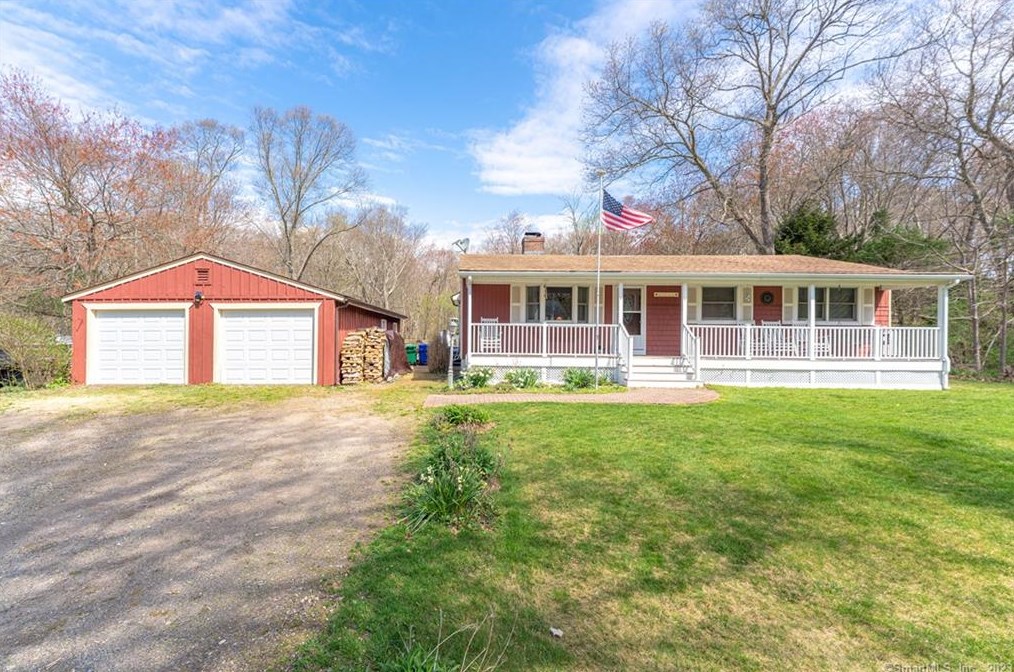 15 Spithead, Waterford, CT 06385