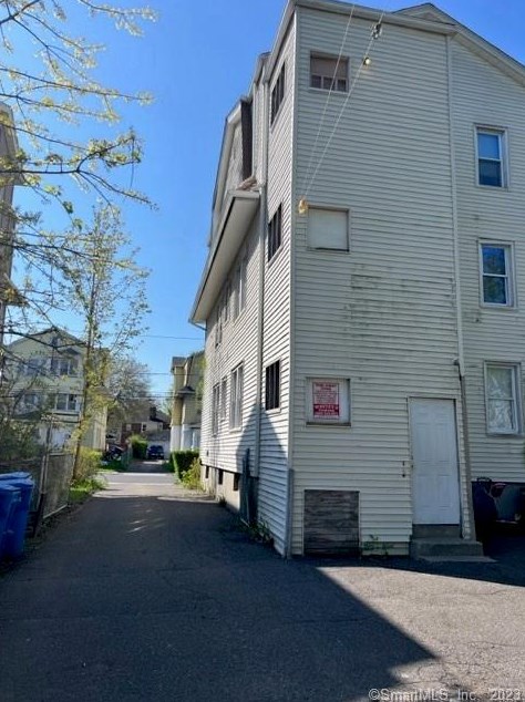 80 Flatbush Ave #1, Hartford, CT 06106