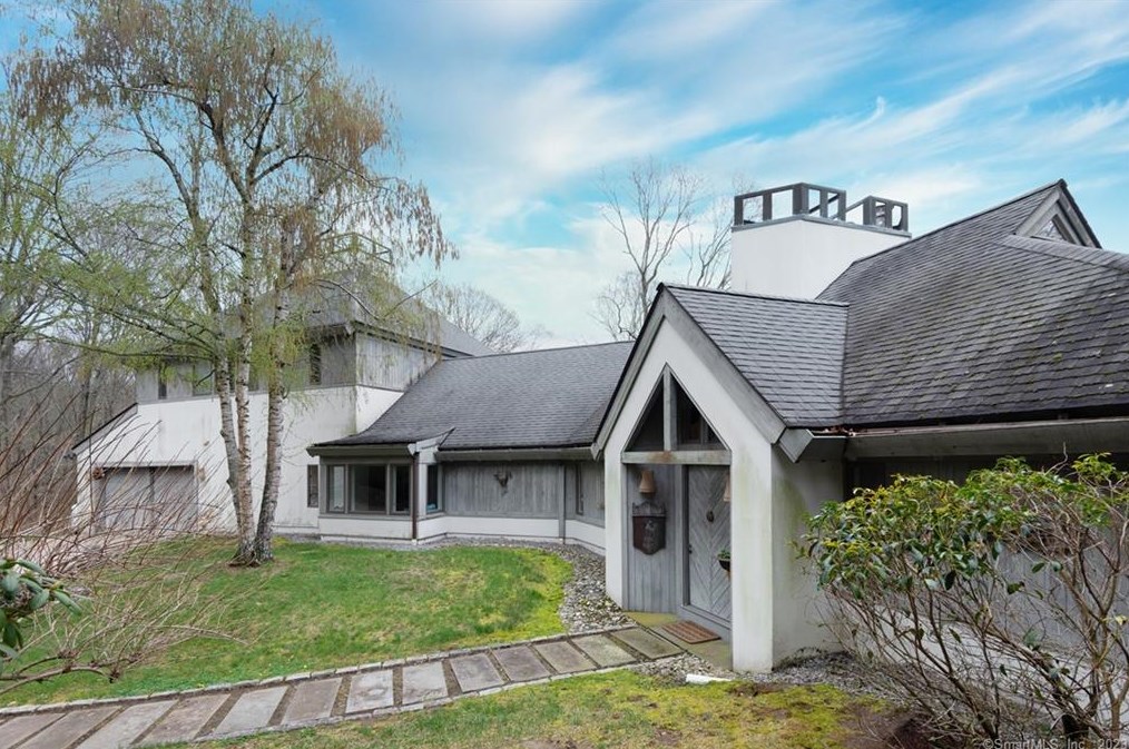 30 Hudson Ln, Essex, CT 06426