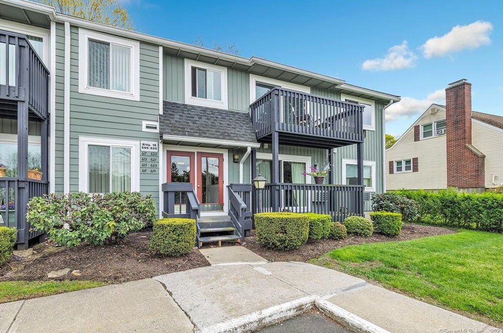 623 Glendale Ave #623, Bridgeport, CT 06606