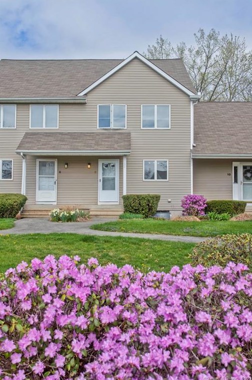 8 Sunrise Cir #8, Hartford, CT 06111