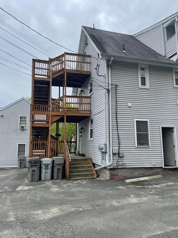 30 & 46 Munchausen Ave, Bristol, CT 06010