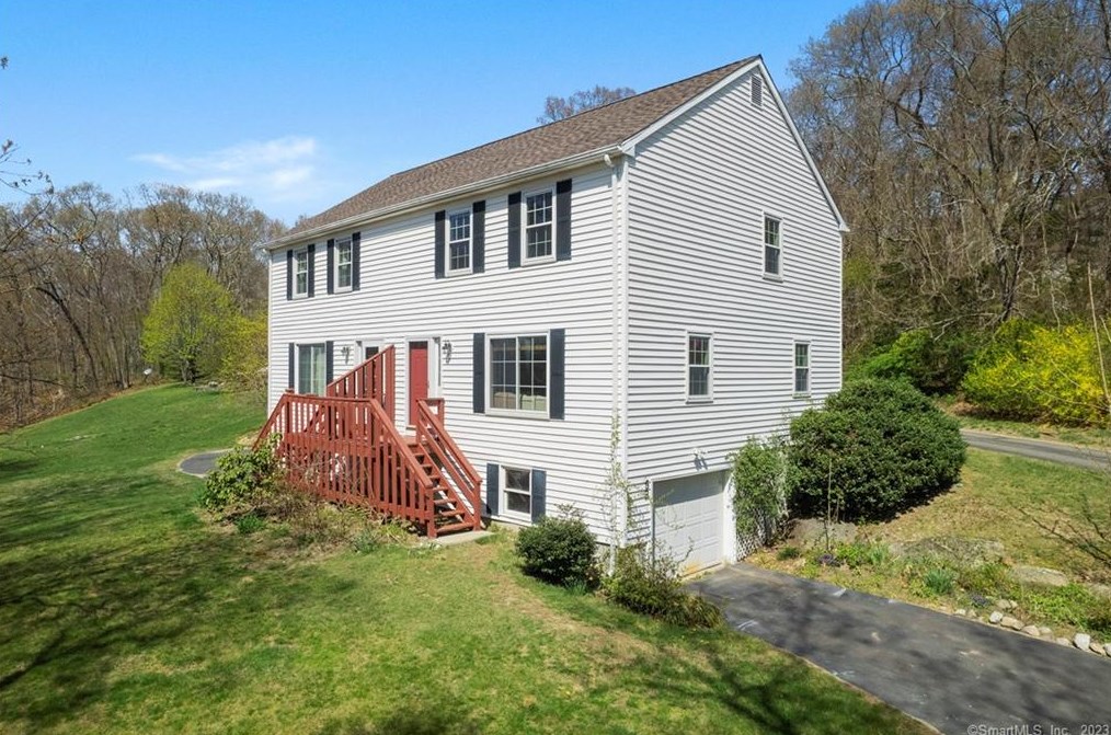 5 Oak Hill Dr #b, Clinton, CT 06413