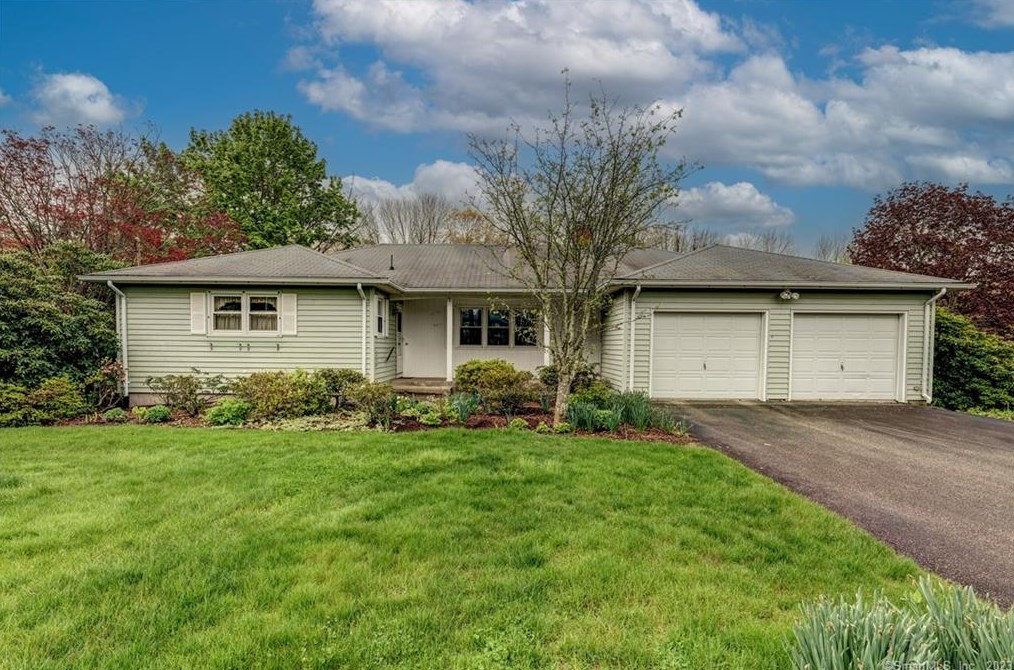 67 Hillcrest Heights, Exeter, CT 06249