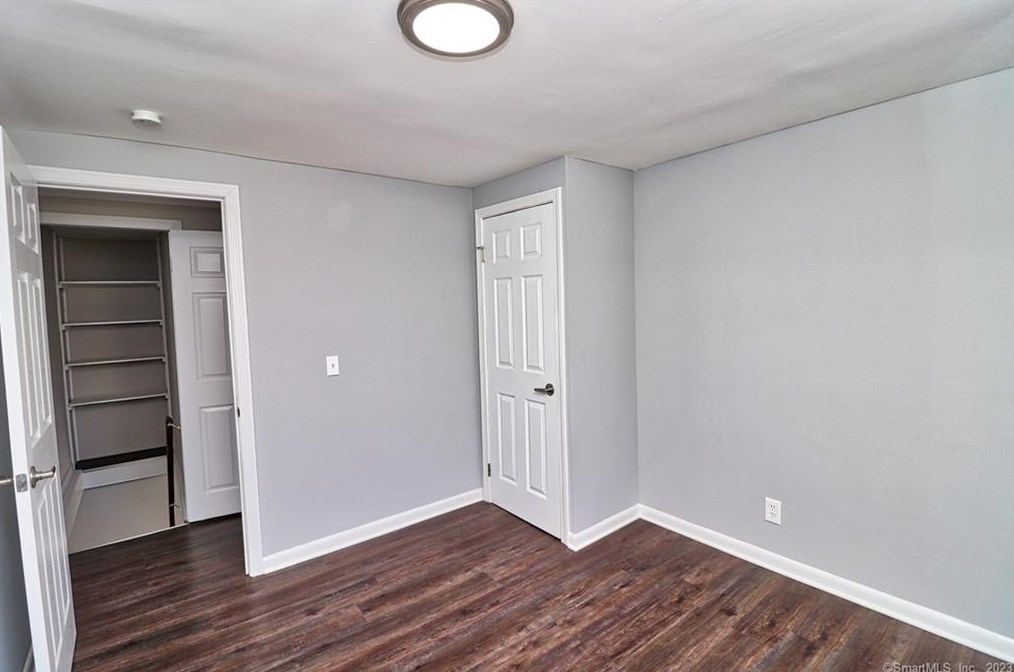 51 White St, Watertown CT  06795-1603 exterior