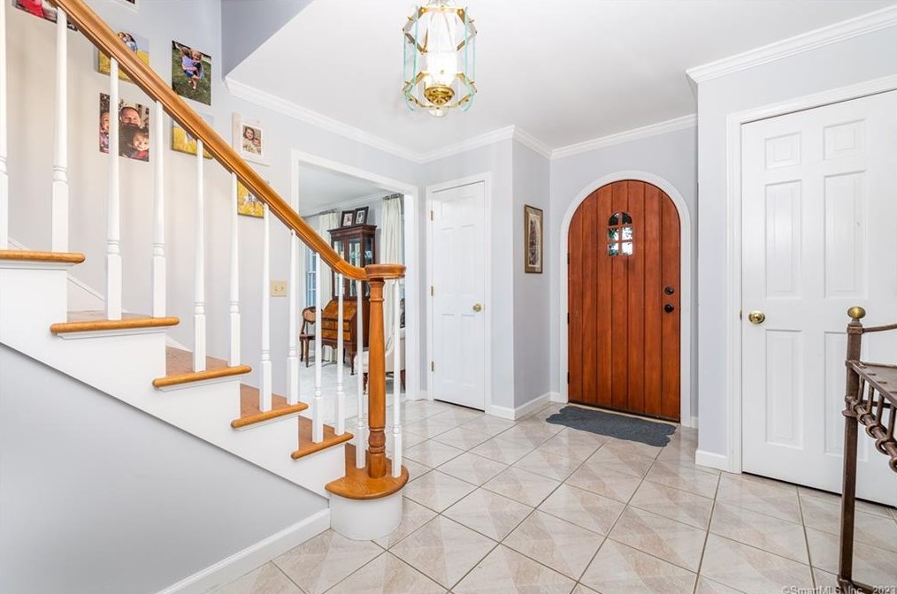 120 Northwest Dr, Watertown, CT 06795