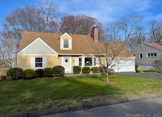 21 Juniper Ridge Dr, Danbury CT  06811-4718 exterior