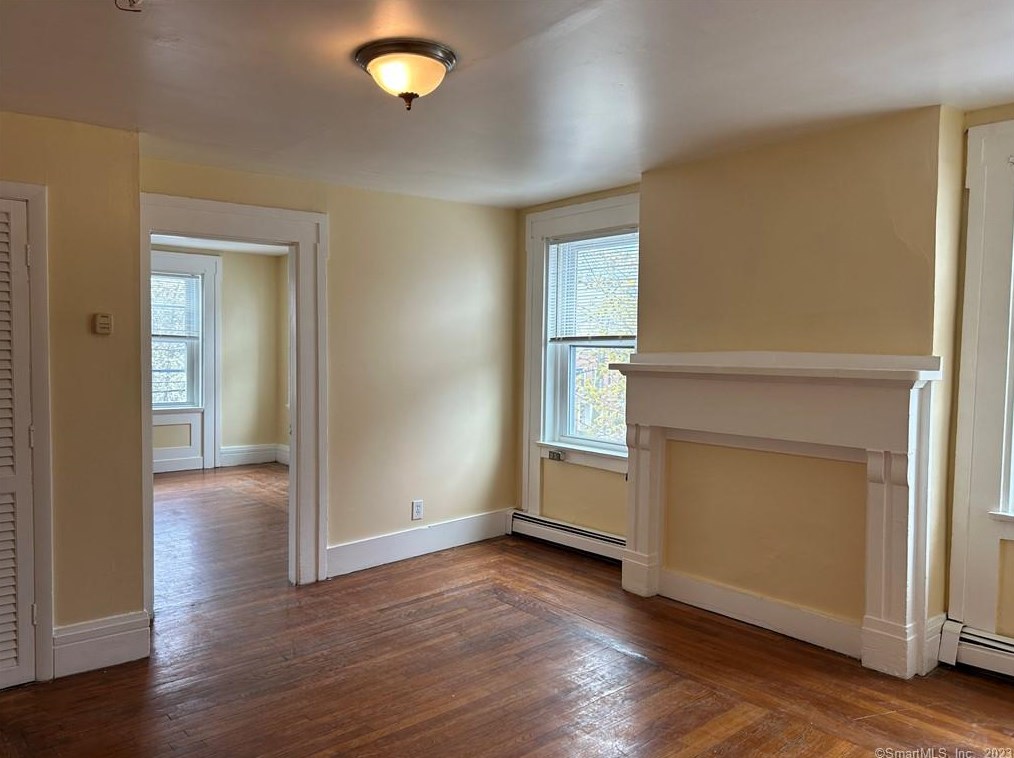 27 Jay St #2nd Fl, United States Coast Guard Ac, CT 06320