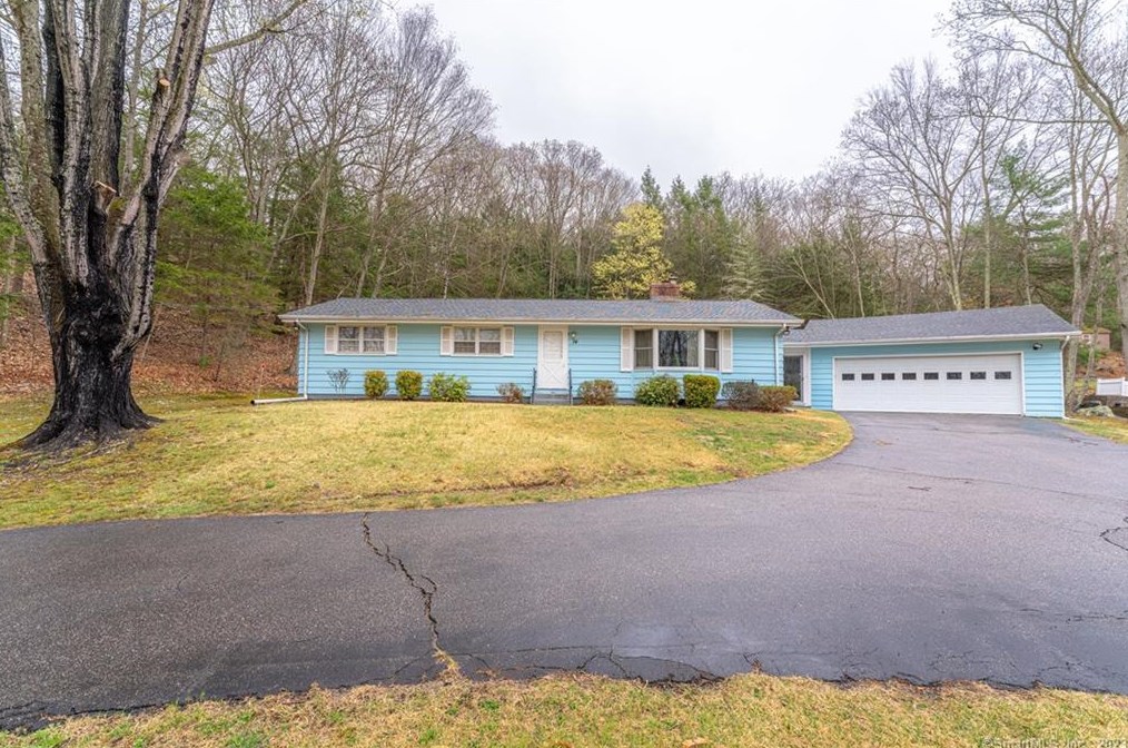 74 Scotland Rd, Lisbon, CT 06330-1121