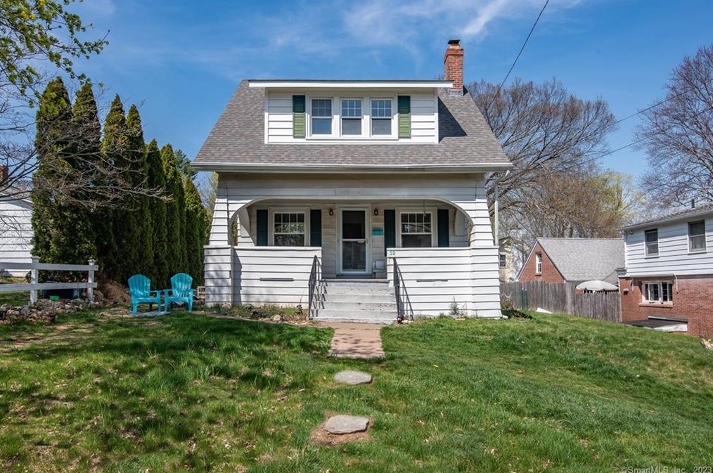 32 Bretton Rd, Middletown, CT 06457