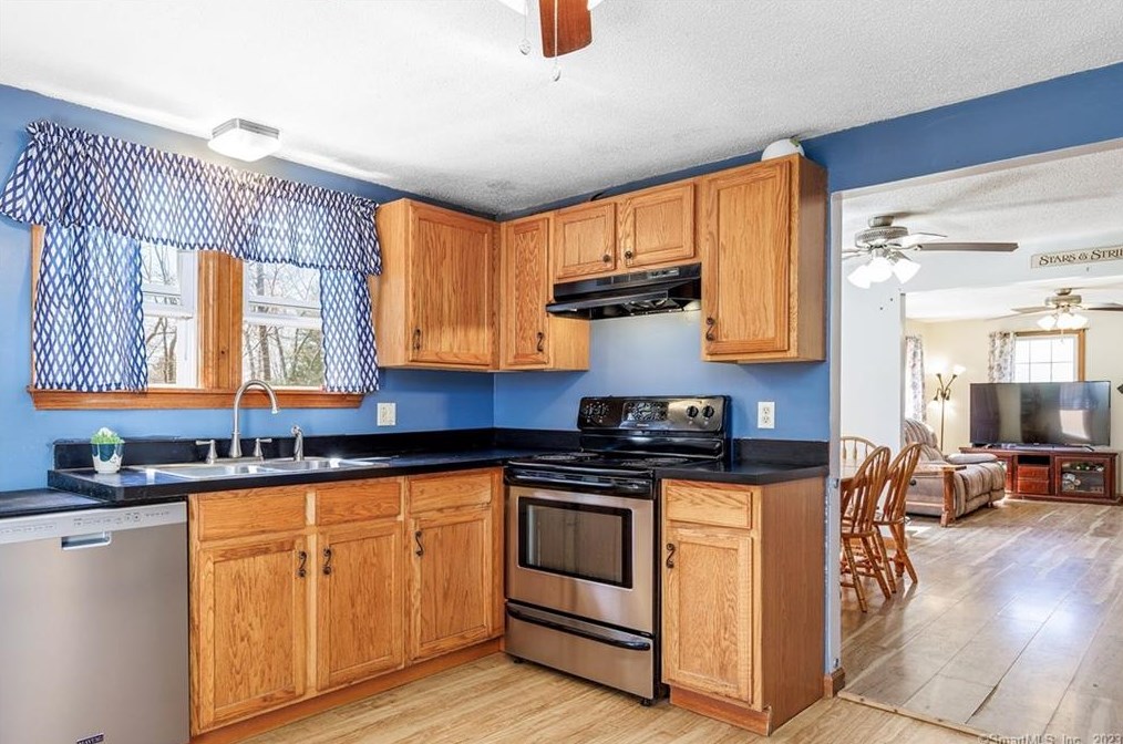 20 Thompson Pike, Killingly, CT 06241