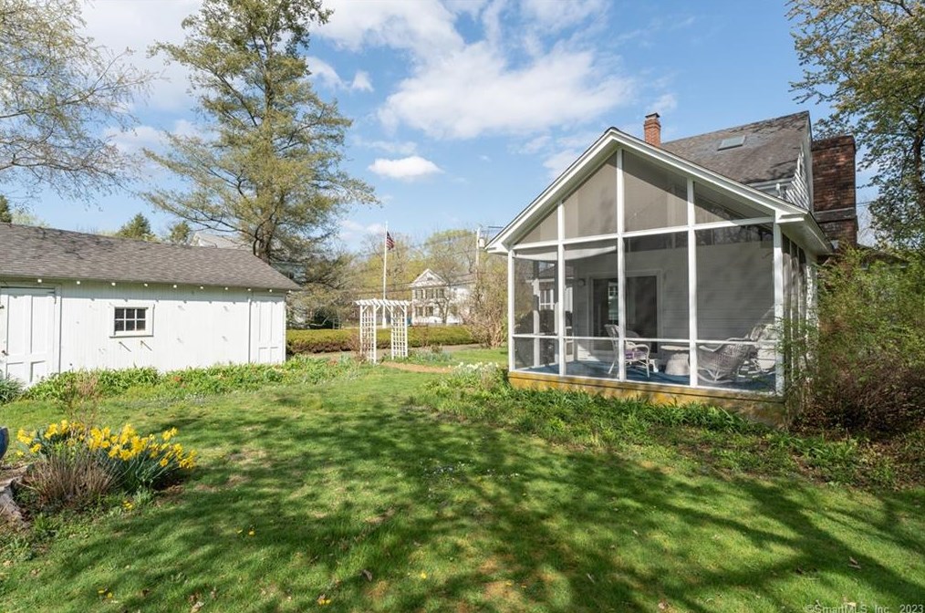 206 State St, Guilford, CT 06437