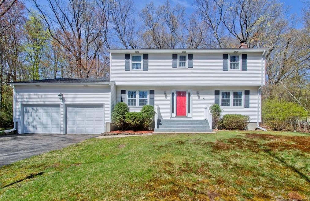 975 Main St, Somers, CT 06071