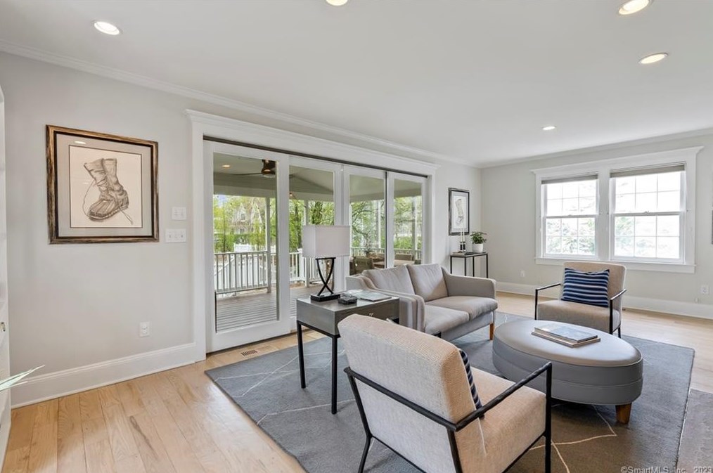 20 Apple Tree Trl, Westport CT  06880-6803 exterior