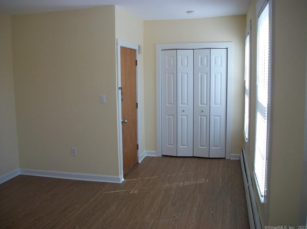 601 East St #2, New Haven, CT 06511