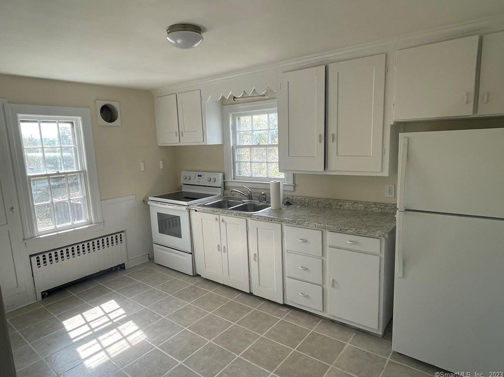 145 S Broad St, Meriden, CT 06450